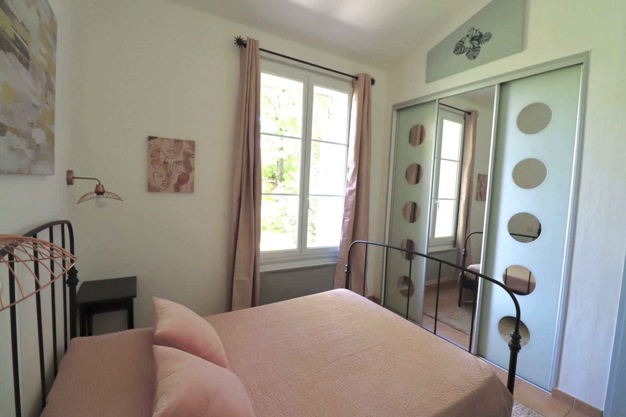 Gites Avec Piscine Et Jacuzzi Au Mas De Cadoule Saint-Just  Zimmer foto